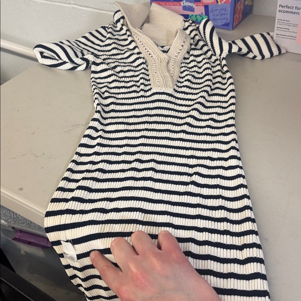 Sz Large L Darcy Dress A.L.C Navy Blue White Stripe Sweater Crochet Dress - Picture 4 of 6